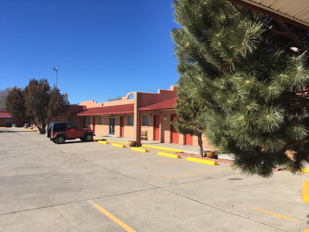 Casa Lemus Inn 拉顿 外观 照片
