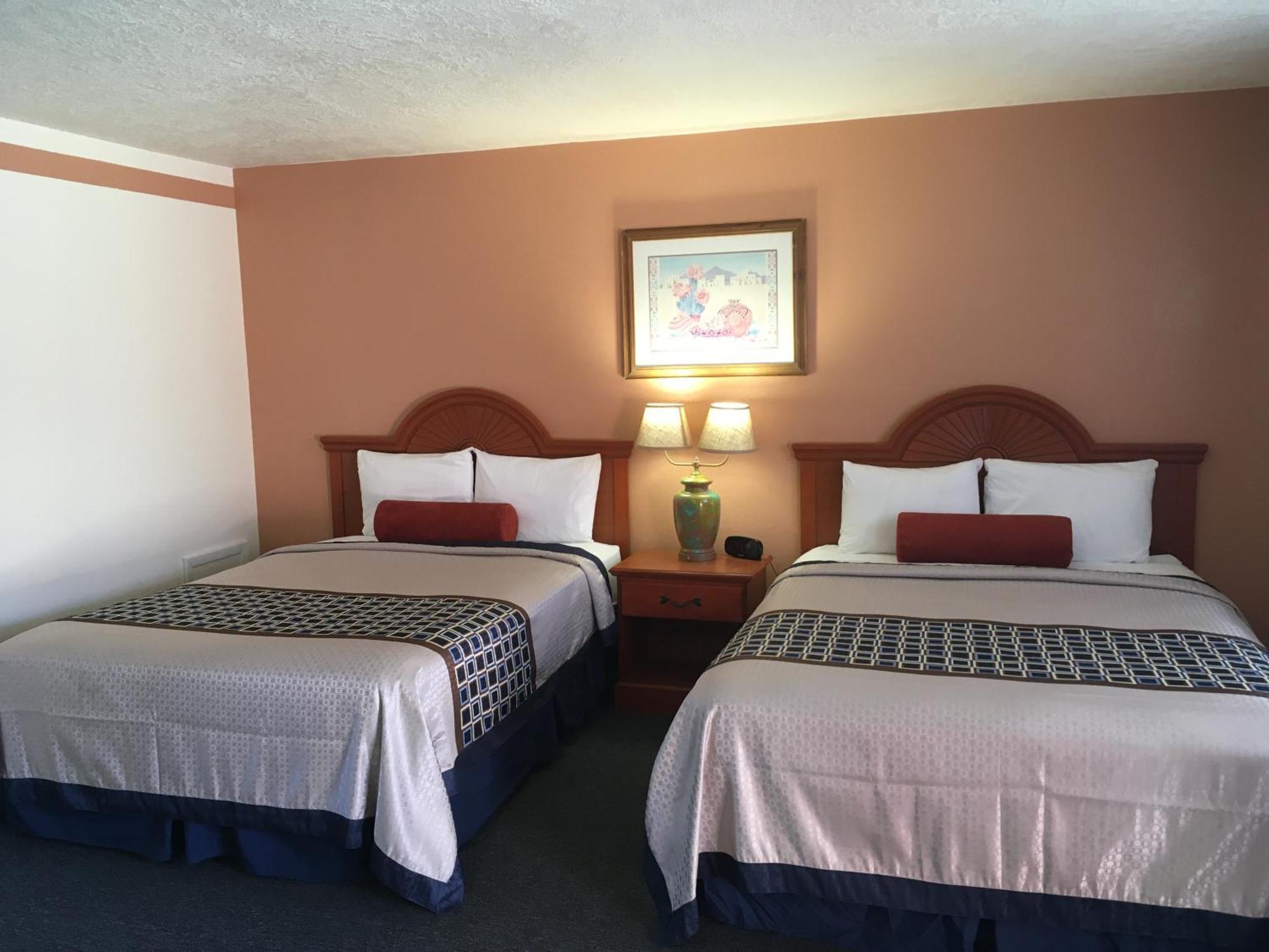 Casa Lemus Inn 拉顿 外观 照片