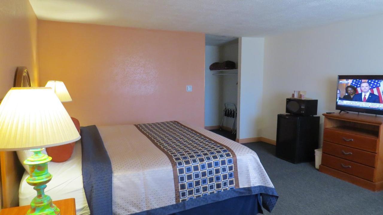 Casa Lemus Inn 拉顿 外观 照片