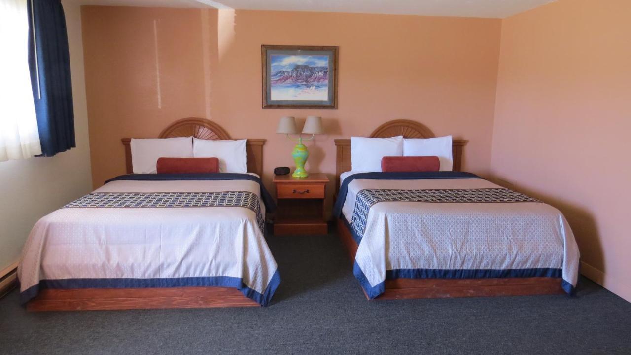 Casa Lemus Inn 拉顿 外观 照片