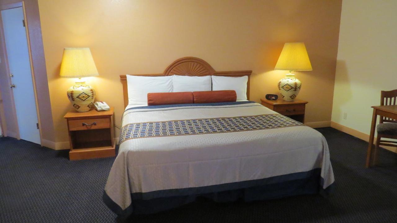 Casa Lemus Inn 拉顿 外观 照片
