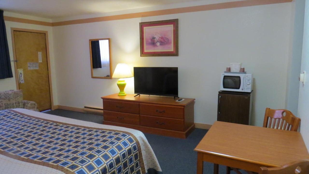 Casa Lemus Inn 拉顿 外观 照片